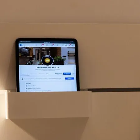 La Plaza-colon, 1 Habitacion. Daire Villafranca de los Barros