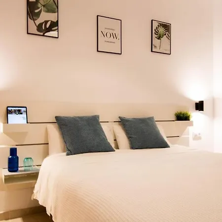 La Plaza-colon, 1 Habitacion. * Villafranca de los Barros